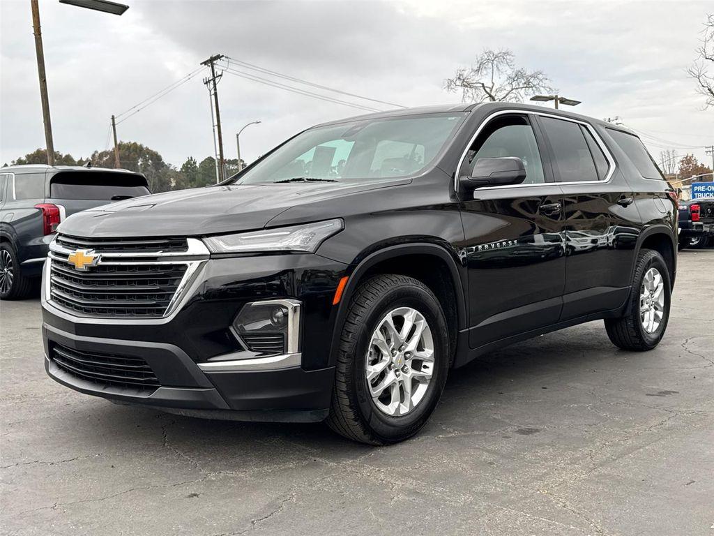 used 2023 Chevrolet Traverse car, priced at $22,190