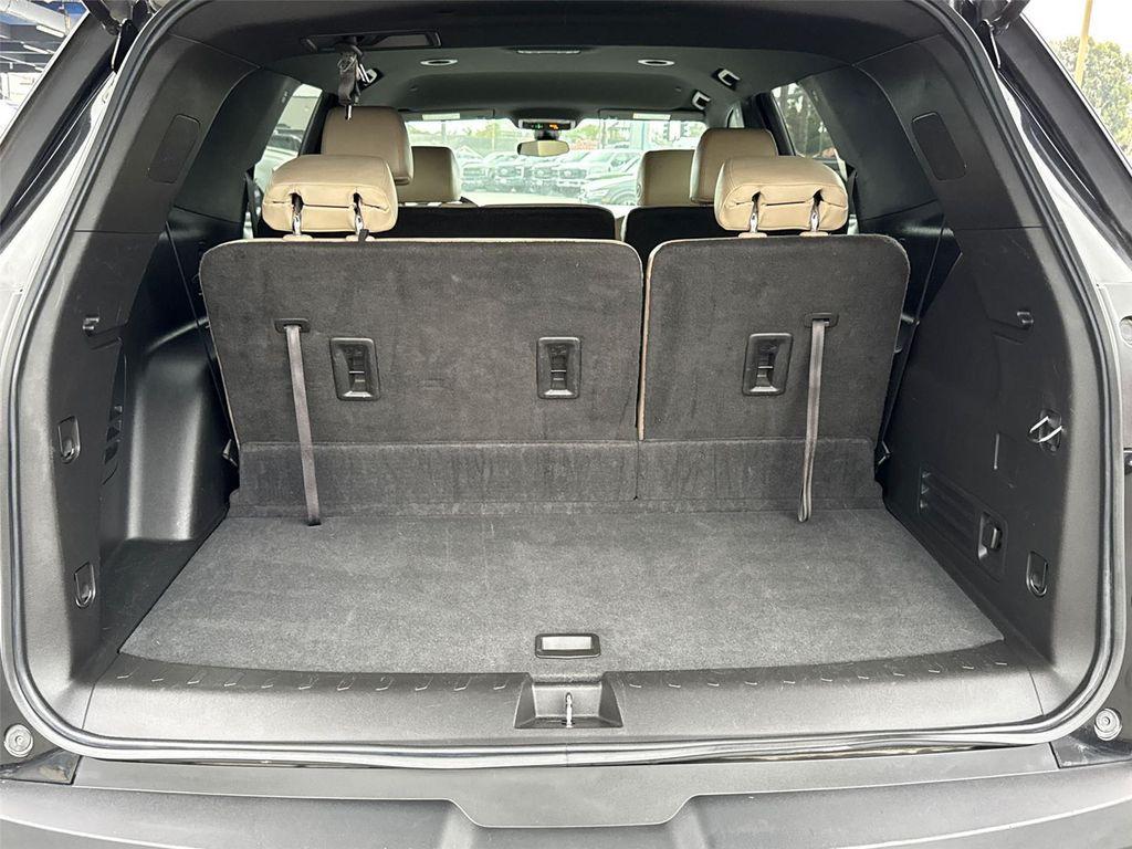 used 2023 Chevrolet Traverse car, priced at $22,190