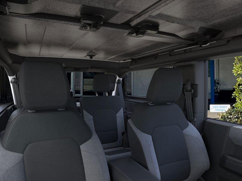 new 2025 Ford Bronco car, priced at $40,285