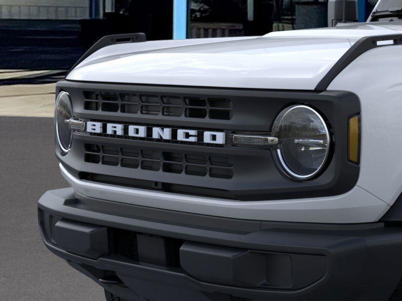 new 2025 Ford Bronco car, priced at $42,080