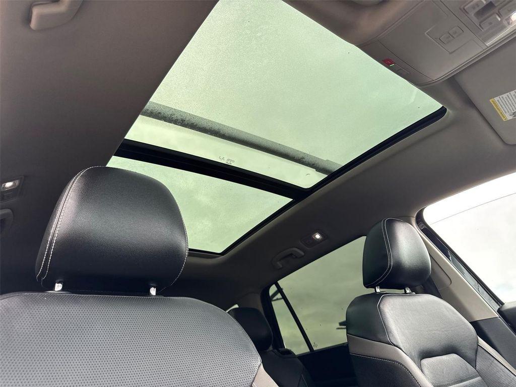 used 2021 Volkswagen Atlas car, priced at $24,550