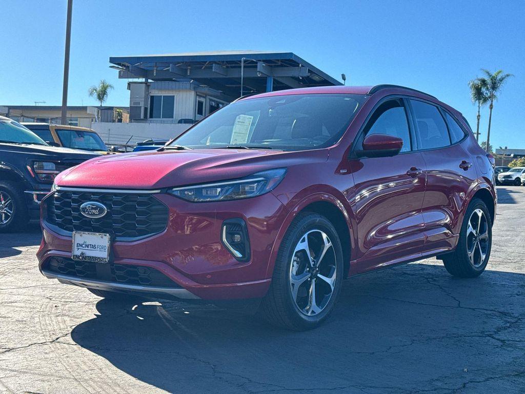 used 2023 Ford Escape car, priced at $25,380
