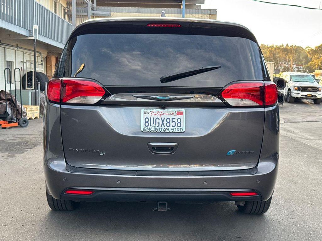 used 2020 Chrysler Pacifica Hybrid car, priced at $21,550