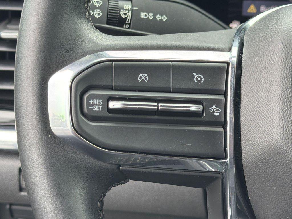 used 2023 GMC Canyon car, priced at $35,568