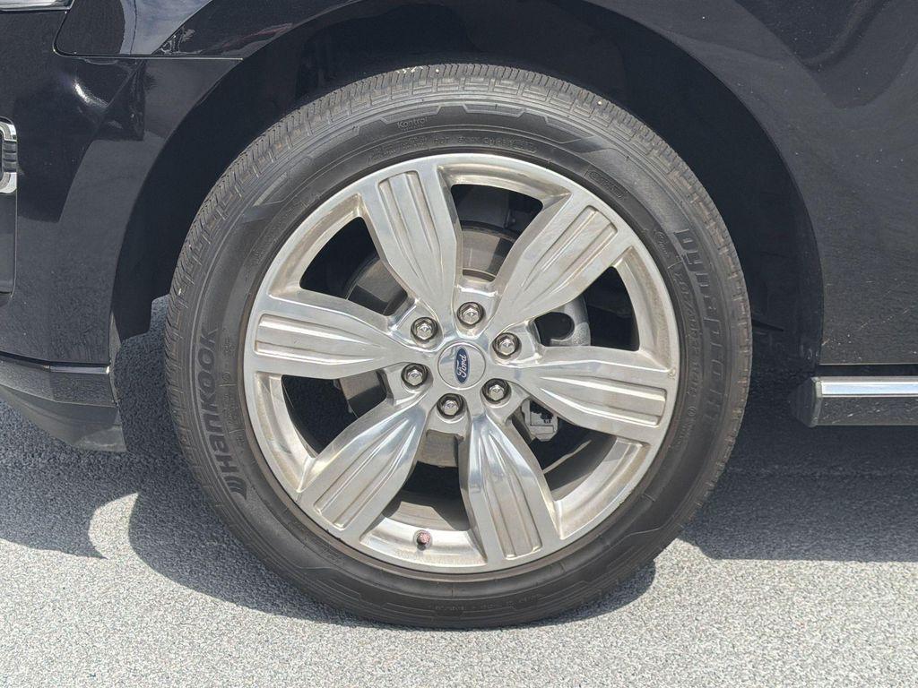 used 2022 Ford Expedition Max car, priced at $51,643