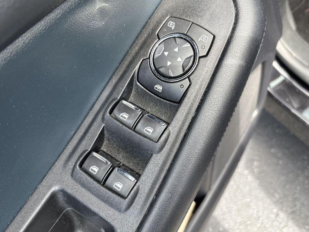 used 2022 Ford Edge car, priced at $23,637