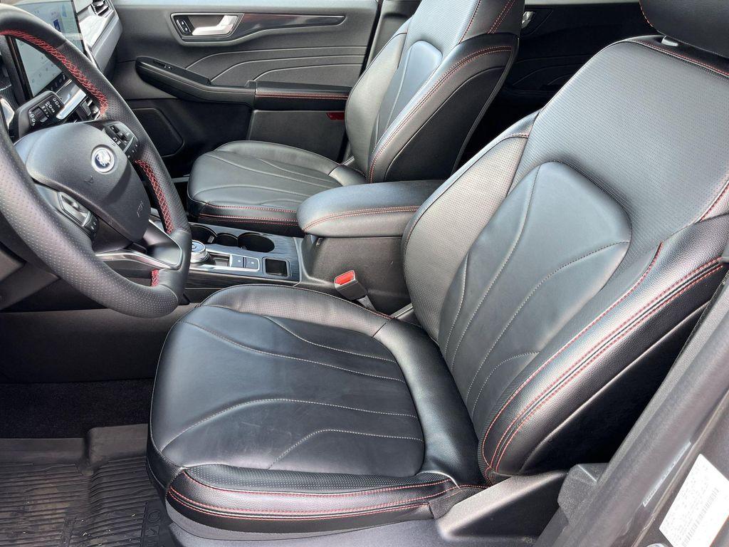 used 2025 Ford Escape car, priced at $30,354