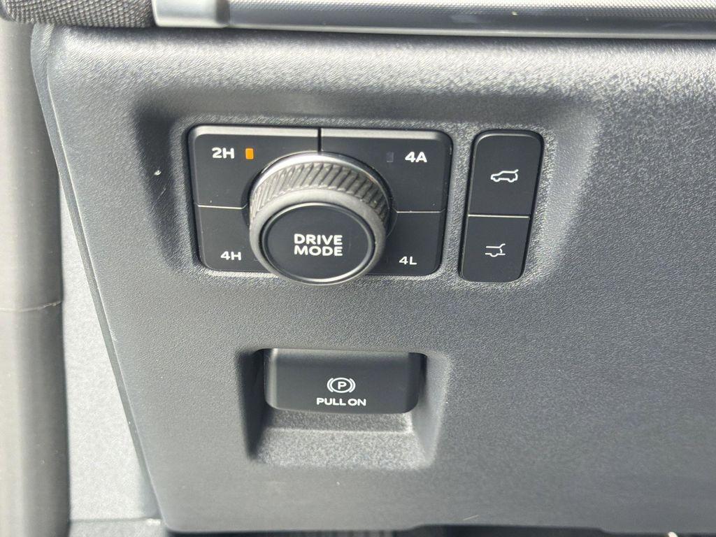 used 2025 Ford Expedition Max car, priced at $77,176