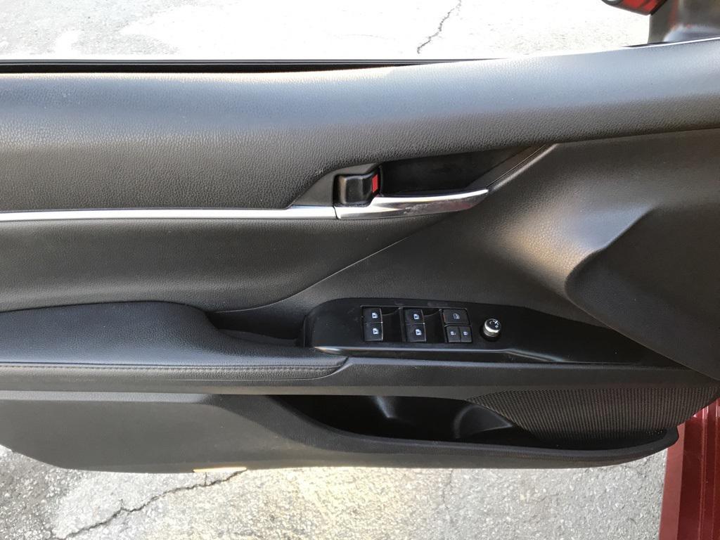 used 2019 Toyota Camry Hybrid car, priced at $24,225