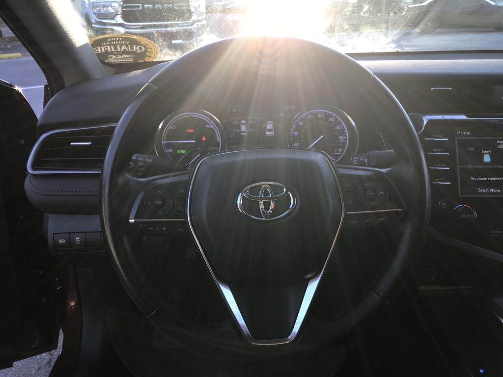 used 2019 Toyota Camry Hybrid car, priced at $24,225
