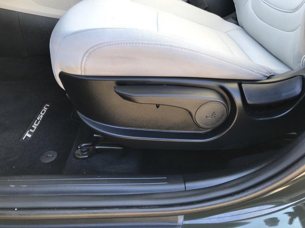 used 2025 Hyundai Tucson car, priced at $24,995