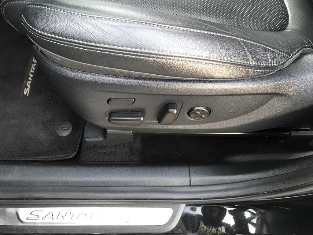 used 2020 Hyundai Santa Fe car, priced at $22,250