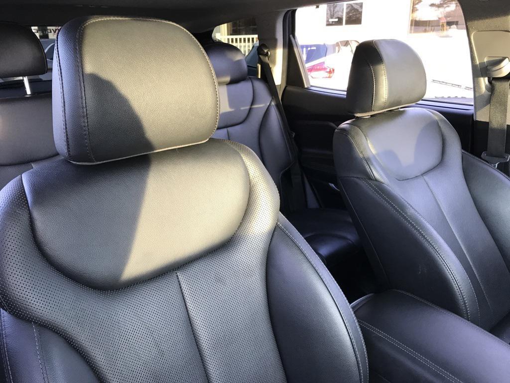 used 2020 Hyundai Santa Fe car, priced at $22,250