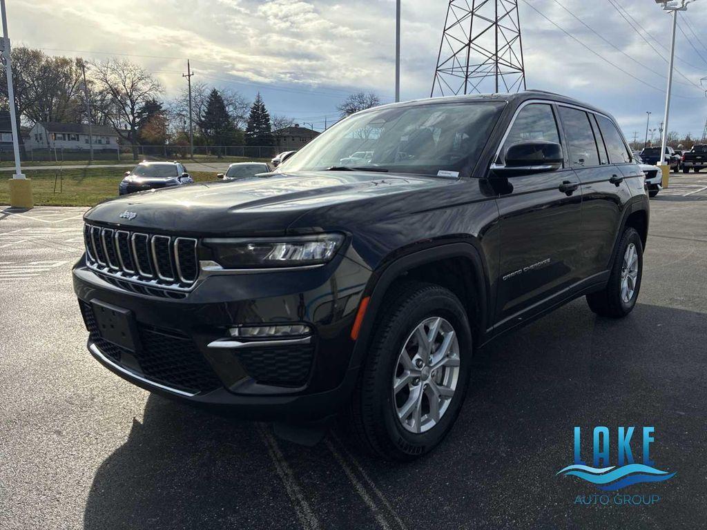 used 2023 Jeep Grand Cherokee car, priced at $27,294