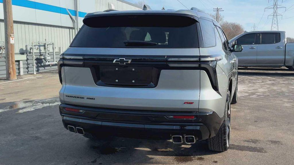 used 2024 Chevrolet Traverse car, priced at $48,432