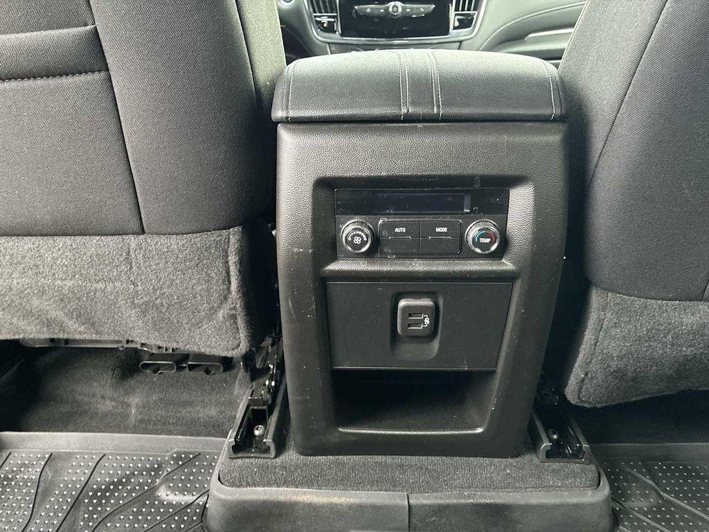 used 2023 Chevrolet Traverse car, priced at $25,493