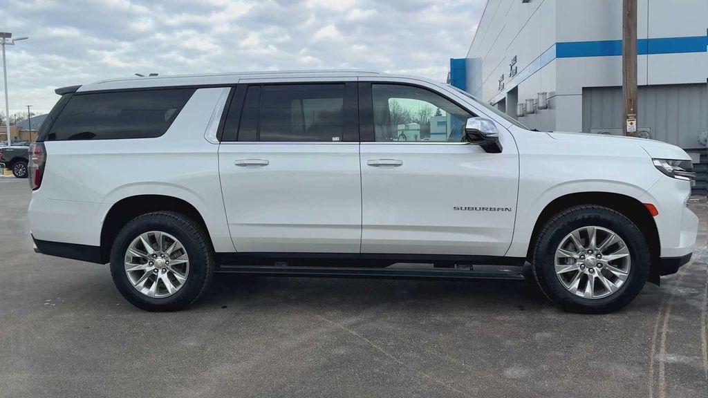 used 2022 Chevrolet Suburban car, priced at $49,363