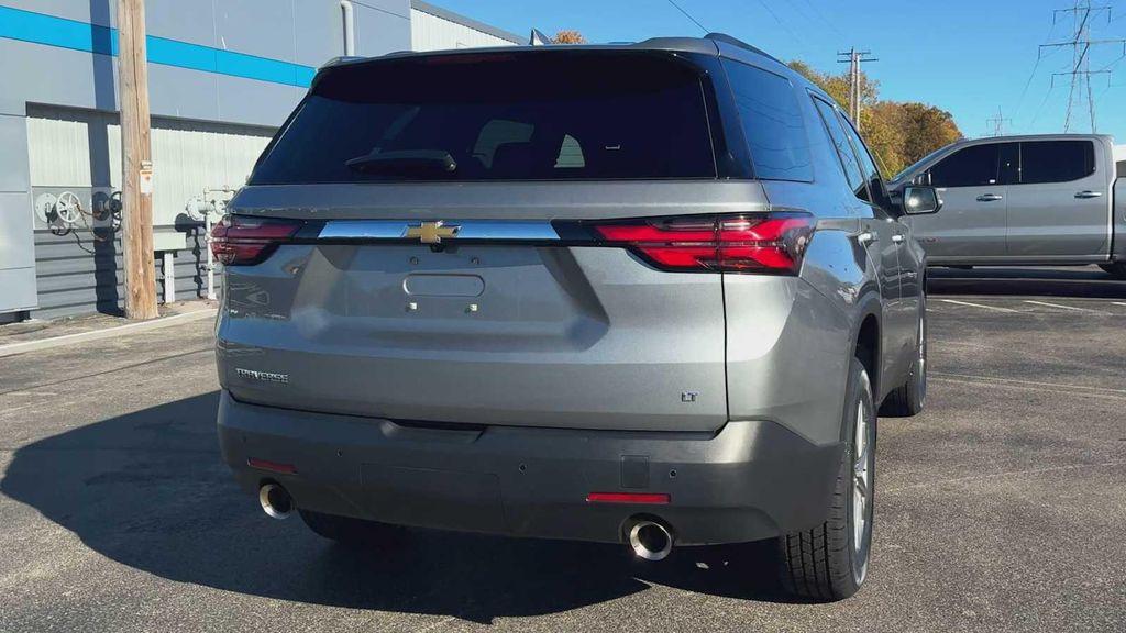 used 2023 Chevrolet Traverse car, priced at $28,993