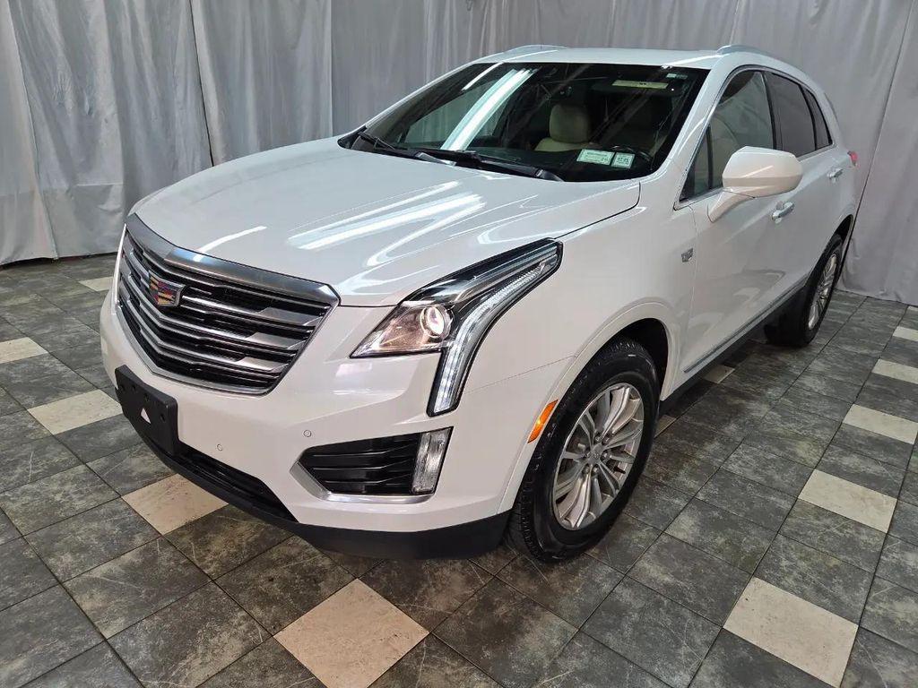 used 2018 Cadillac XT5 car, priced at $14,250