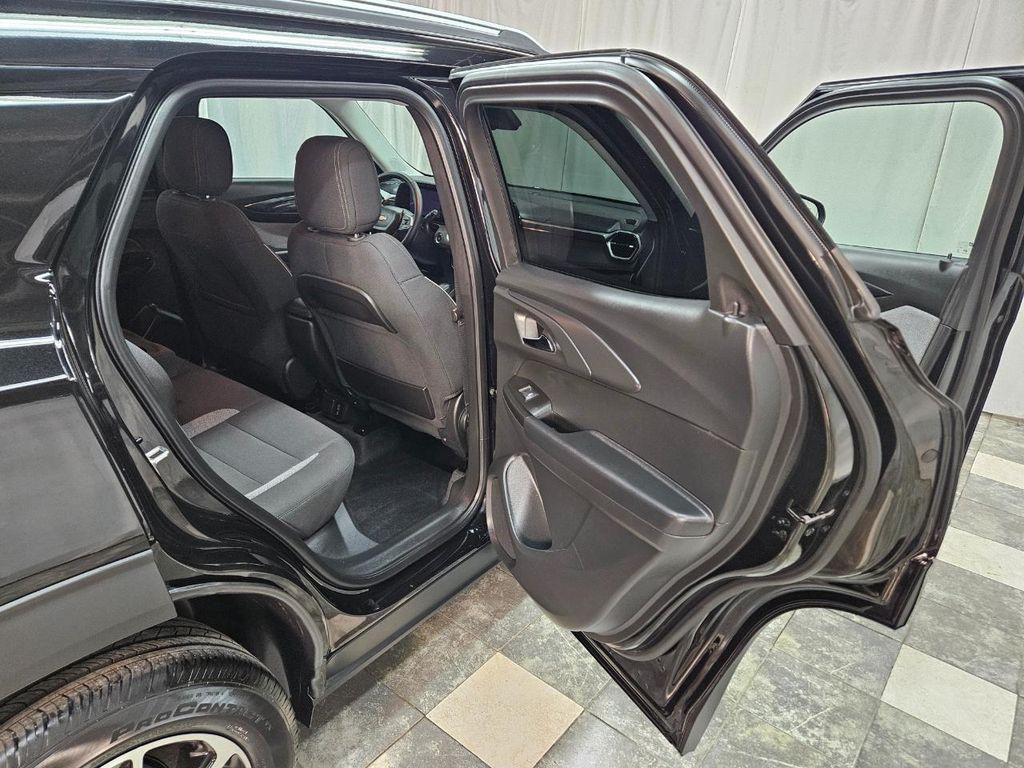 used 2025 Chevrolet TrailBlazer car, priced at $17,495