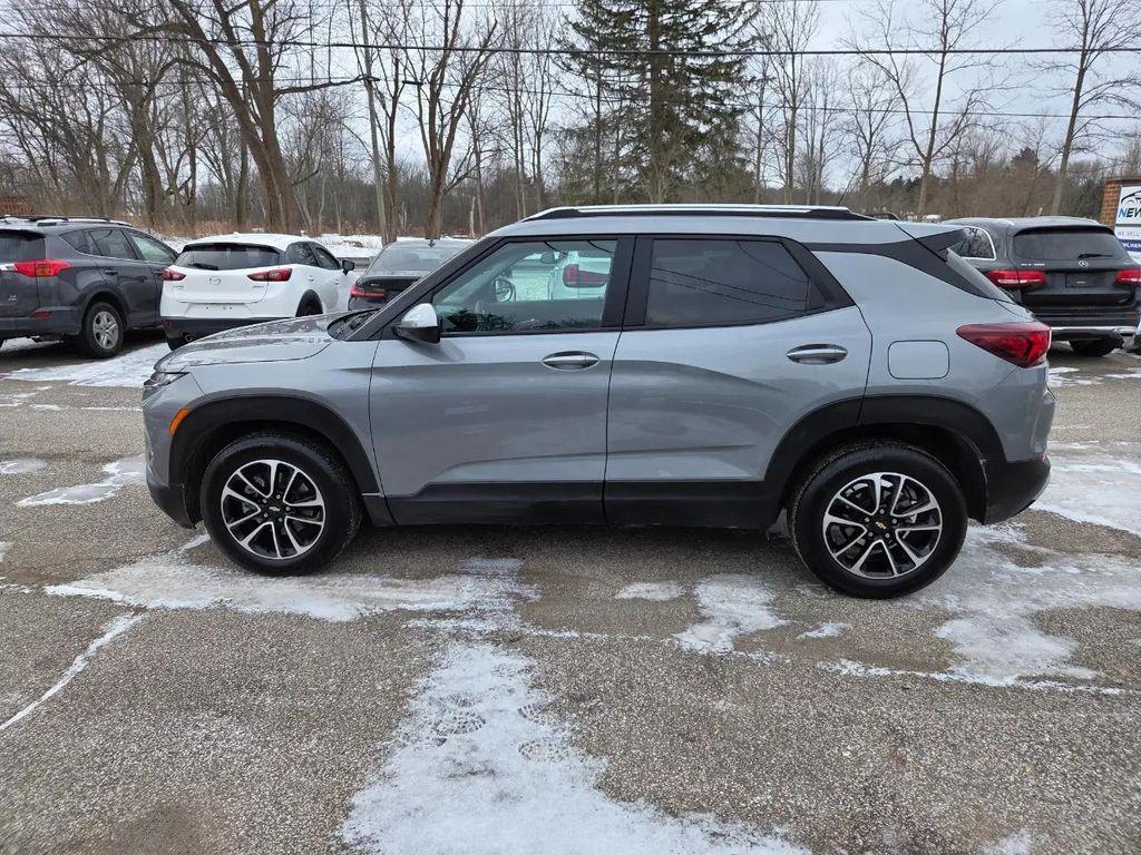 used 2025 Chevrolet TrailBlazer car, priced at $16,495