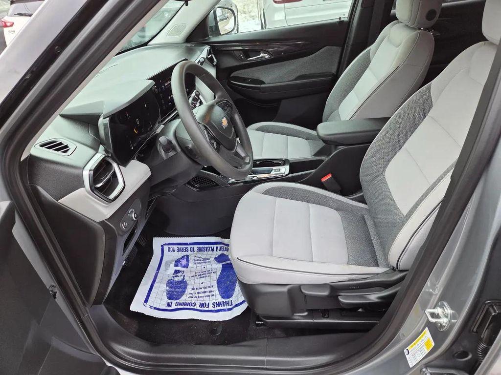 used 2025 Chevrolet TrailBlazer car, priced at $16,495