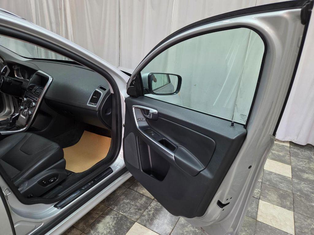 used 2015 Volvo XC60 car, priced at $9,995