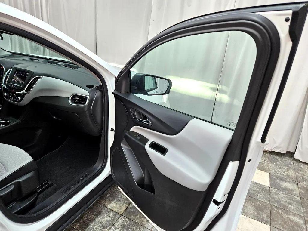 used 2024 Chevrolet Equinox car, priced at $17,495