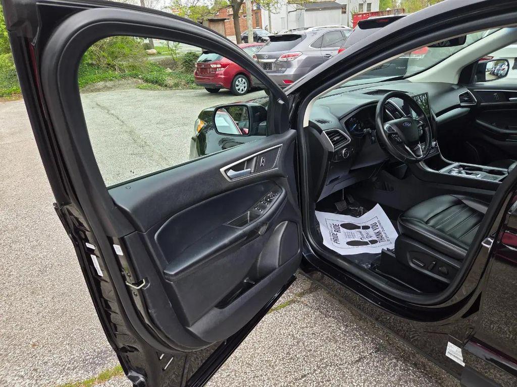used 2022 Ford Edge car, priced at $14,895
