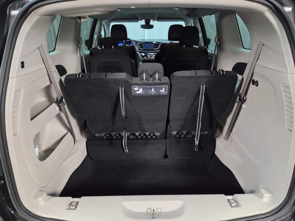 used 2018 Chrysler Pacifica car, priced at $14,995