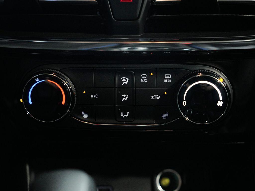 used 2025 Buick Encore GX car, priced at $24,450