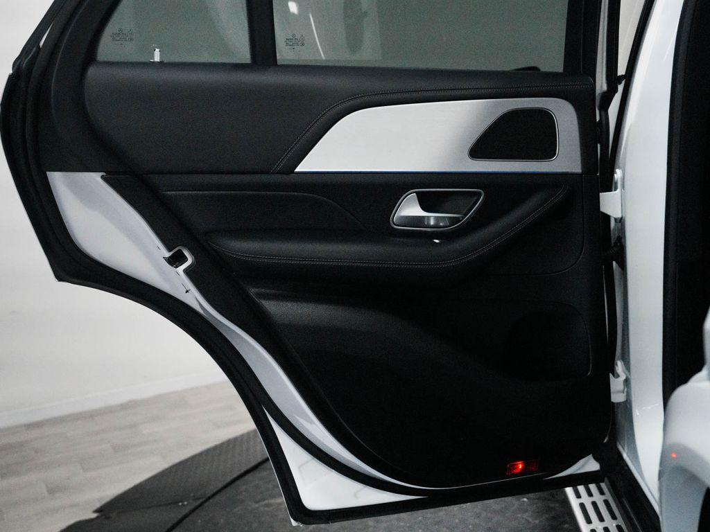 used 2025 Mercedes-Benz GLE 450 car, priced at $73,895