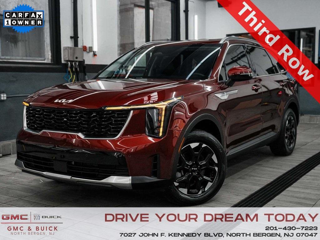 used 2025 Kia Sorento car, priced at $29,740