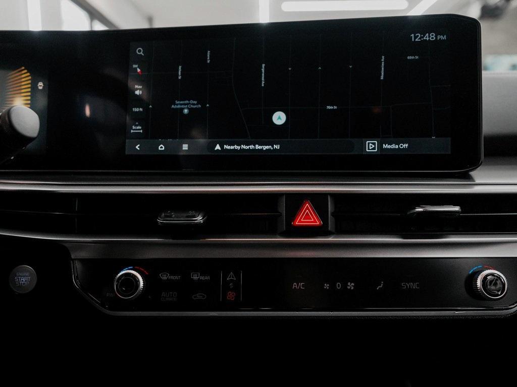 used 2025 Kia Sorento car, priced at $29,740