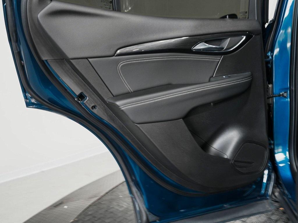 used 2023 Buick Envision car, priced at $28,990