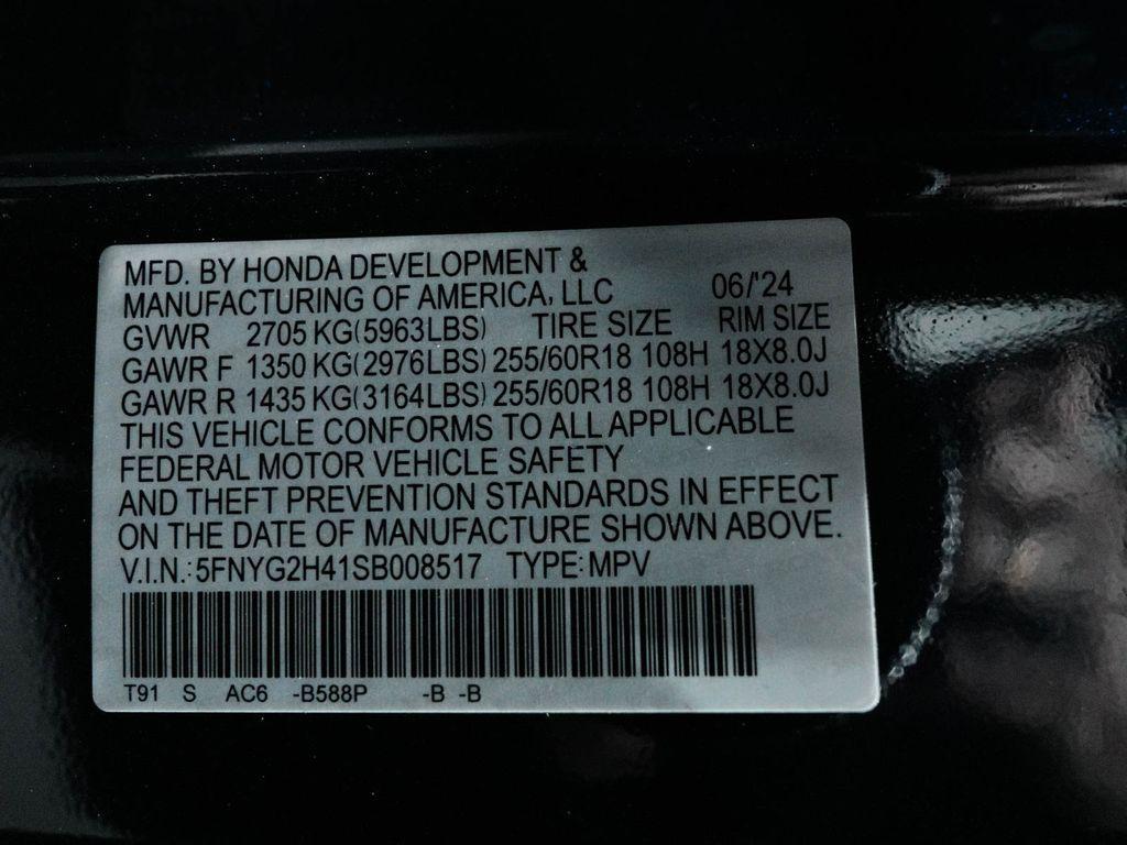 used 2025 Honda Pilot car, priced at $34,990