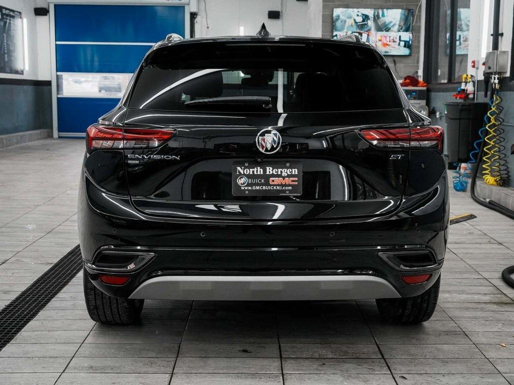 used 2023 Buick Envision car, priced at $26,450
