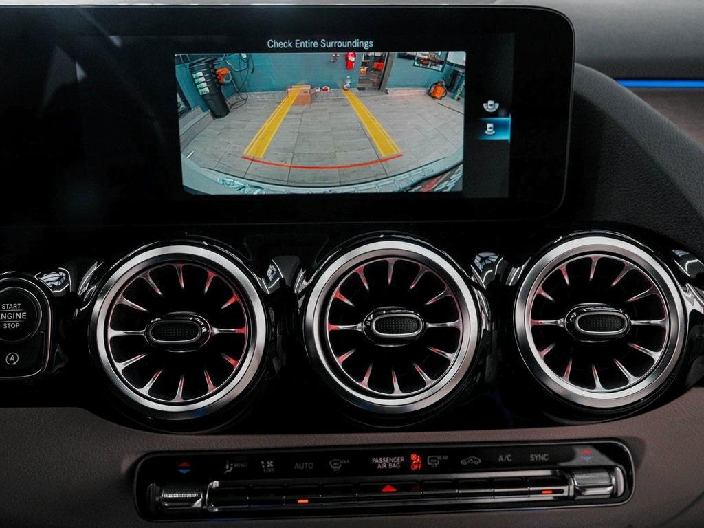 used 2022 Mercedes-Benz GLA 250 car, priced at $27,890