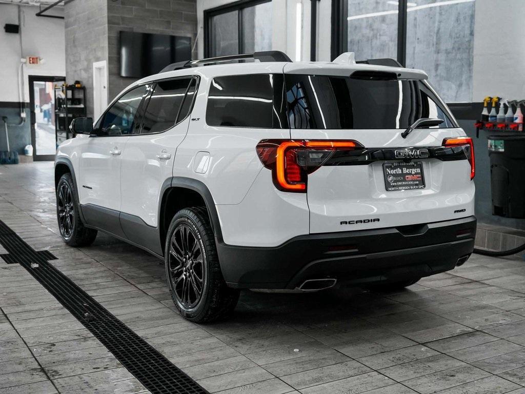 used 2023 GMC Acadia car, priced at $30,740
