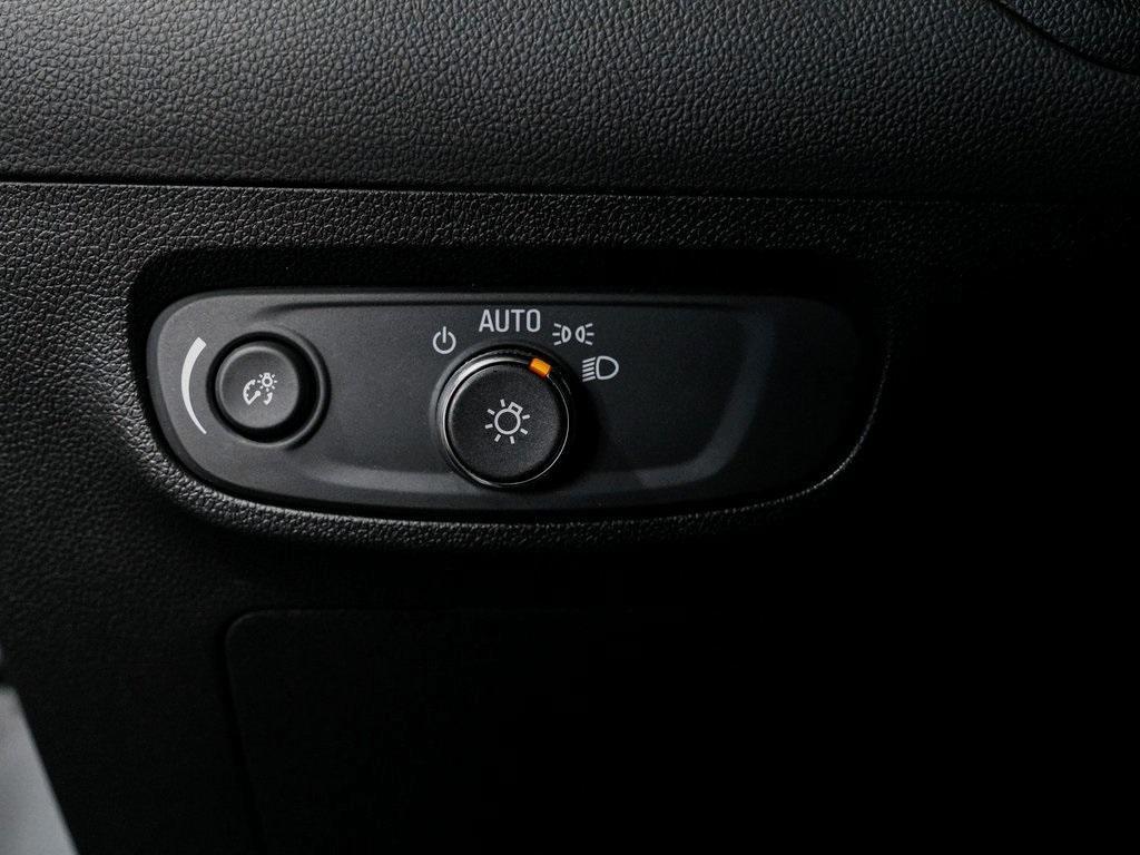 used 2024 Buick Encore GX car, priced at $19,990