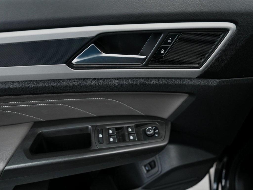 used 2023 Volkswagen Atlas Cross Sport car, priced at $29,450