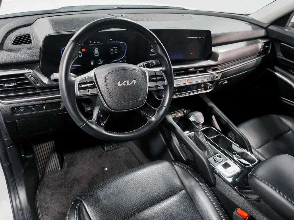 used 2024 Kia Telluride car, priced at $29,450