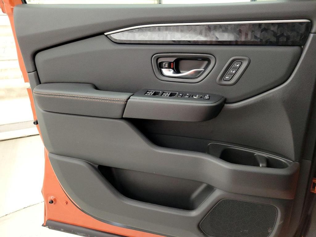 used 2026 Honda Passport car, priced at $49,998