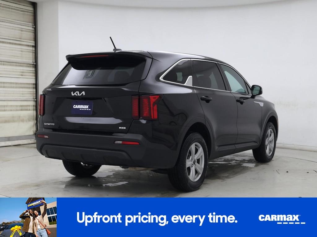 used 2023 Kia Sorento car, priced at $24,998