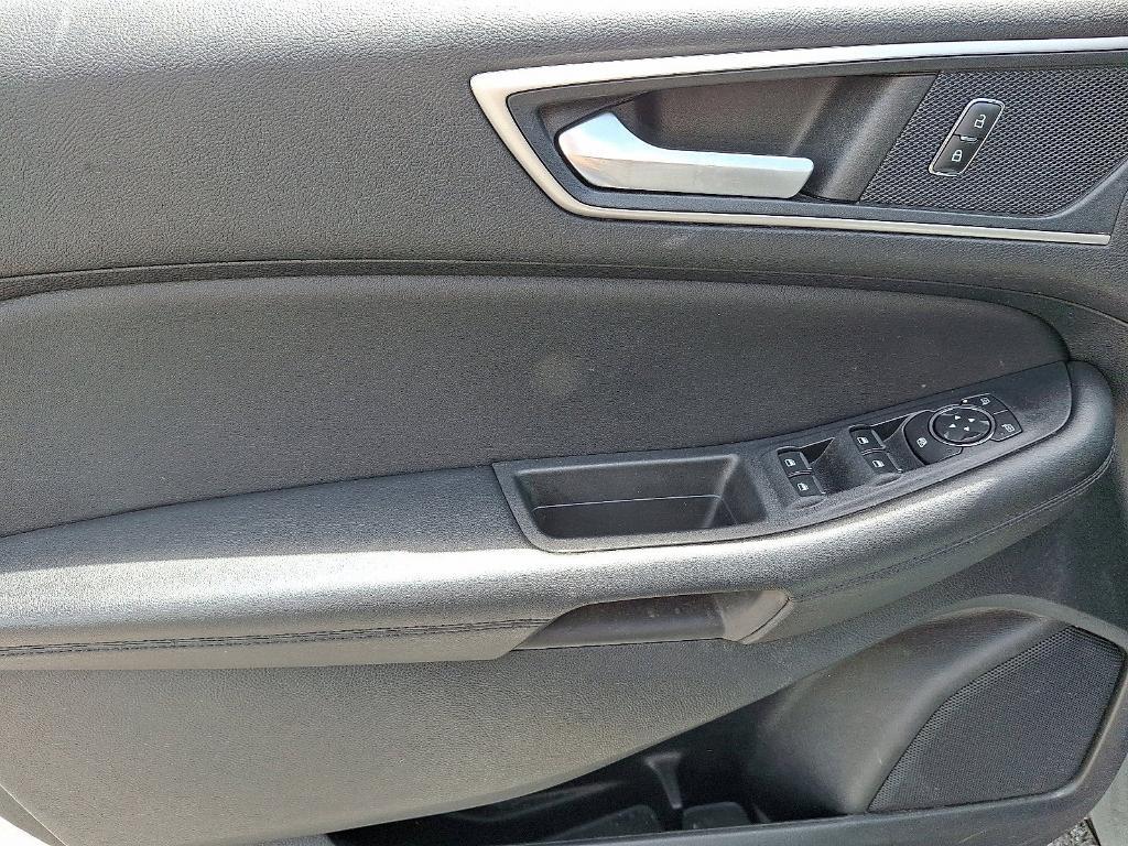 used 2022 Ford Edge car, priced at $26,977