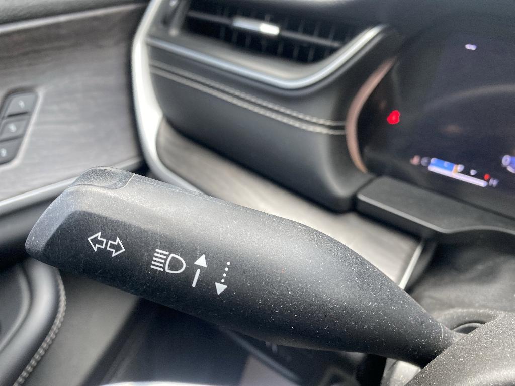 used 2023 Jeep Grand Cherokee L car, priced at $35,477