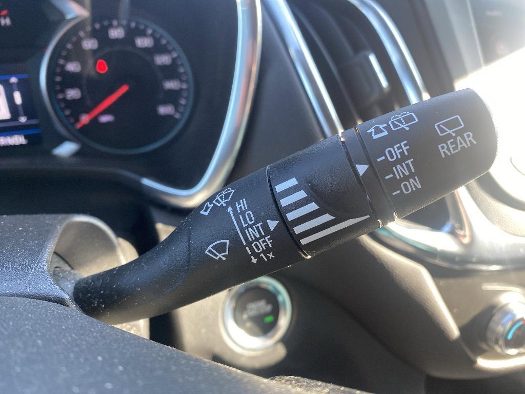 used 2024 Chevrolet Equinox car