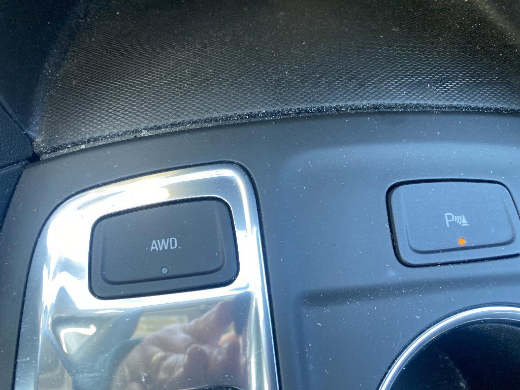 used 2024 Chevrolet Equinox car