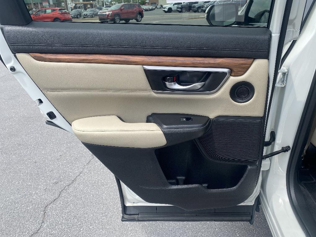 used 2018 Honda CR-V car, priced at $32,945