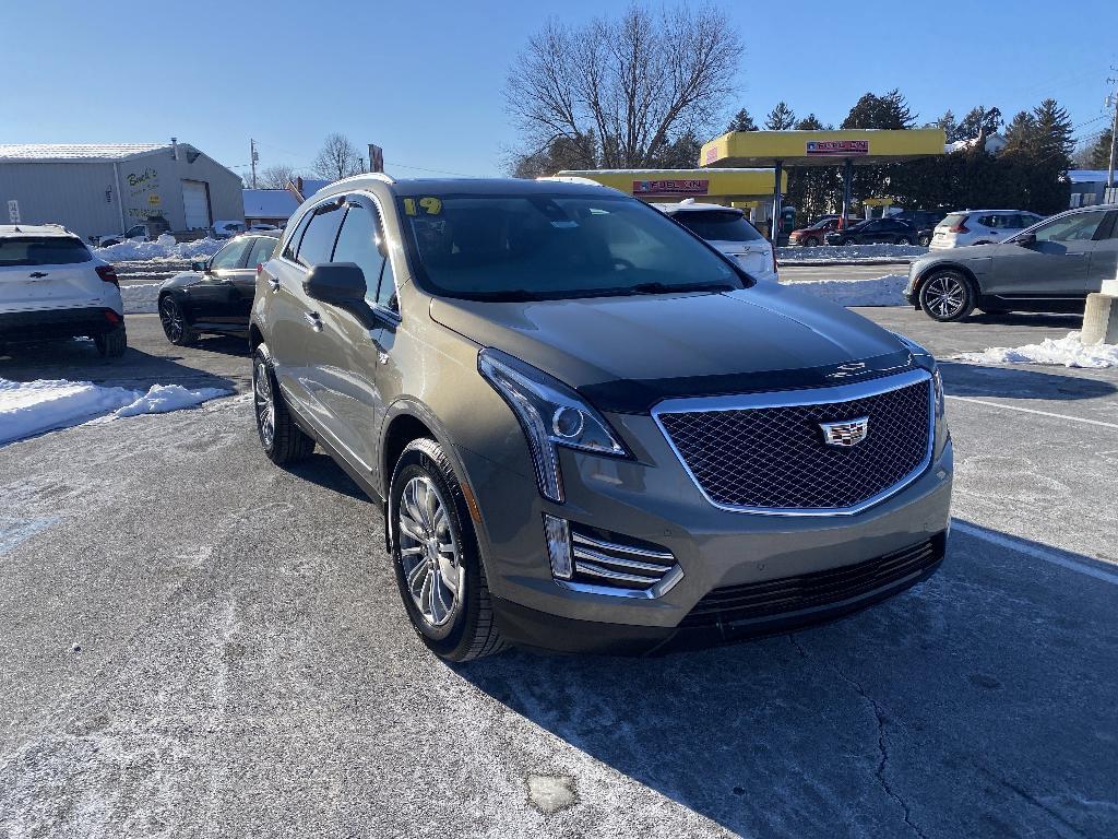 used 2019 Cadillac XT5 car, priced at $25,977